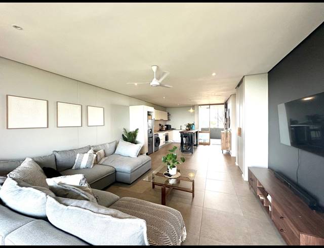 2 BEDROOM APARTMENT FOR SALE IN SHEFFIELD BEACH